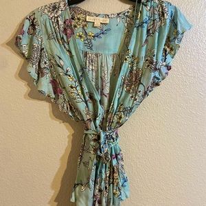 Love stitch top wrap print